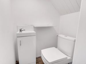 Photo 15- click for photo gallery